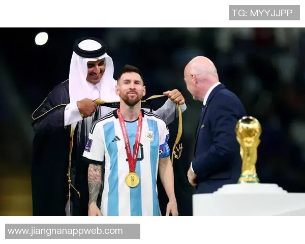 C罗征服三大联赛是否还需世界杯证明自己梅西未能做到的成就 C罗征服三大联赛是否还需世界杯证明自己梅西未能做到的成就