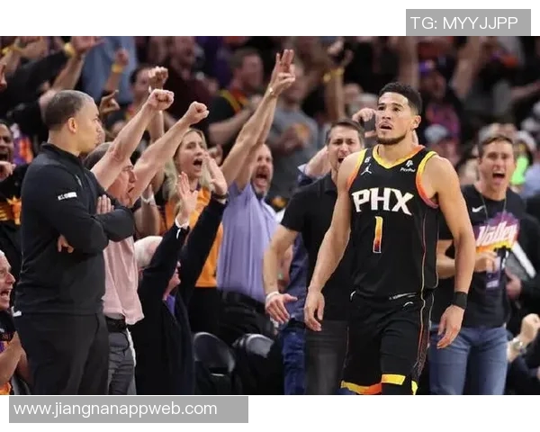 卢指导谈球队阵容深度经验丰富的老将助力球队发展 卢指导谈球队阵容深度经验丰富的老将助力球队发展