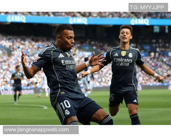 居莱尔自信满满称教练信任自己与姆巴佩配合默契 居莱尔自信满满称教练信任自己与姆巴佩配合默契