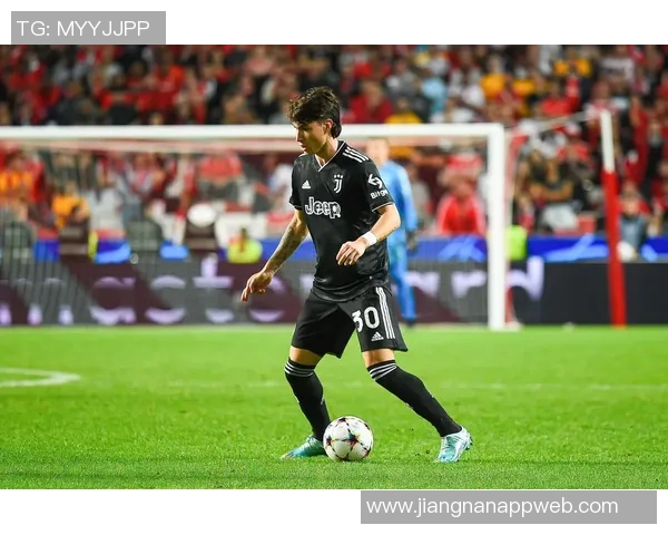 莱切总经理确认尤文图斯关注蒂亚戈加布里埃尔希望本赛季继续留队