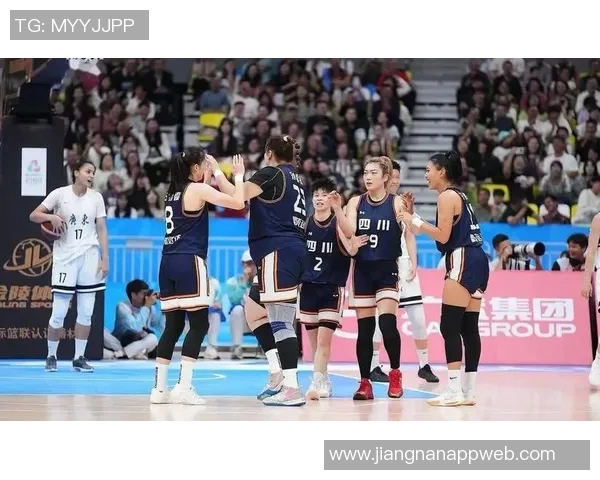 浙江女篮新赛季国内球员注册名单揭晓孙凤艺胡多灵等18人入选 浙江女篮新赛季国内球员注册名单揭晓孙凤艺胡多灵等18人入选