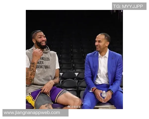 浓眉因左小腿拉伤连续缺席14场比赛今晚无法出战球队对决